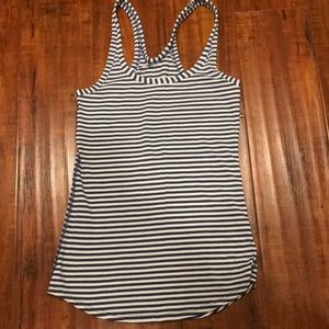 lululemon tank 2